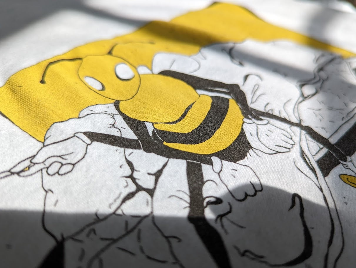 BEE SHIRT